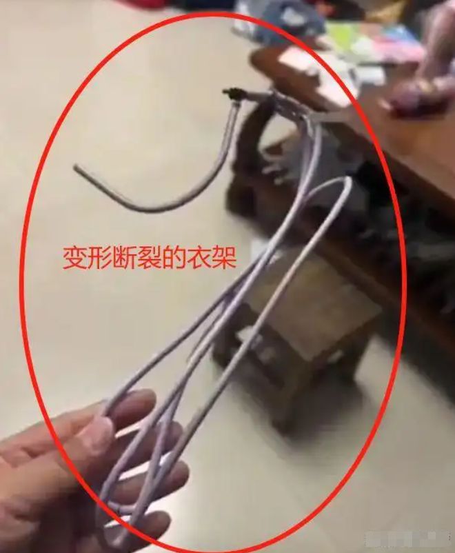 长群令人窒息的7分钟要求老师放弃周微凯发k8国际登录“衣架都打变形了”家