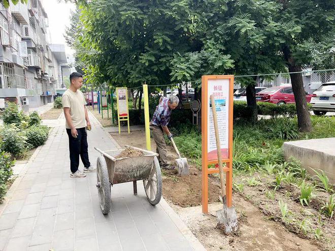 这社区便民晾衣杆让居民省心省力→k8凯发马竞赞助晾晒有去处顺义(图4)